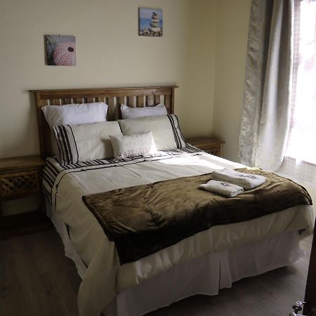 White House Lodge On Main Beaufort West Exteriér fotografie