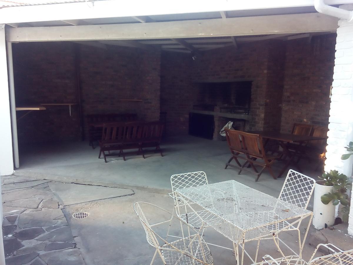 White House Lodge On Main Beaufort West Exteriér fotografie